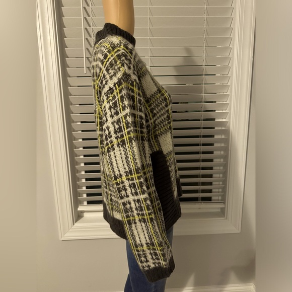 Pretty Nine West size M gray yellow plaid mock neck sweater women NWT - Picture 5 of 6